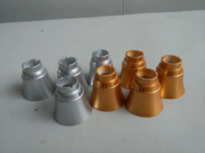 五金件噴漆產生的廢氣應該怎么處理呢？